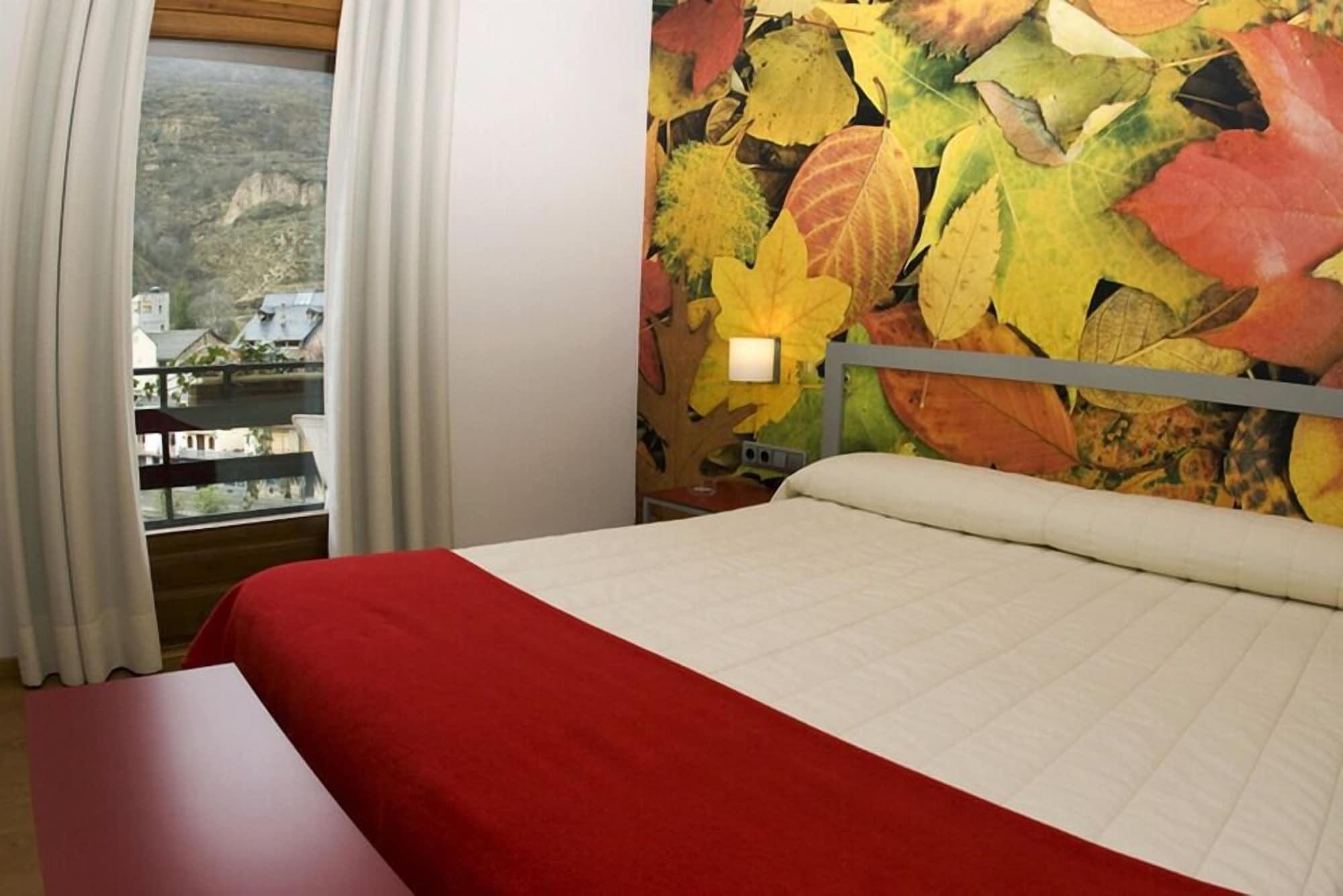 Hotel Restaurant Pessets & Spa Σορτ Εξωτερικό φωτογραφία