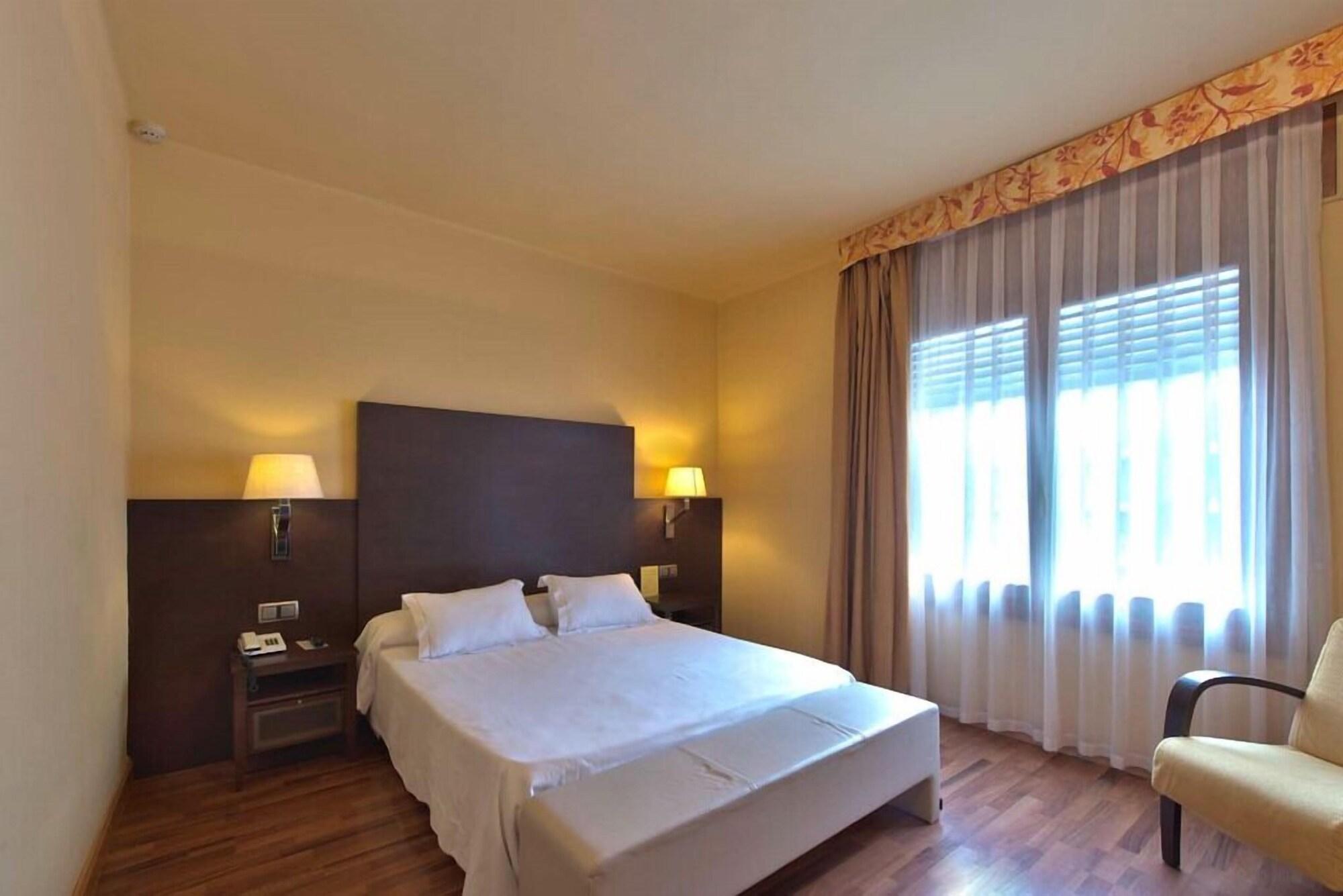Hotel Restaurant Pessets & Spa Σορτ Εξωτερικό φωτογραφία