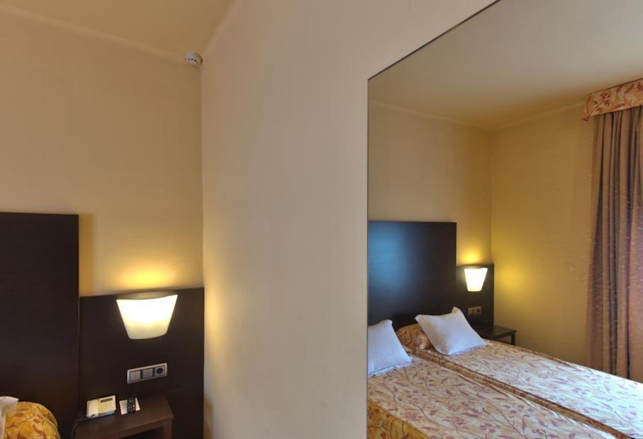 Hotel Restaurant Pessets & Spa Σορτ Εξωτερικό φωτογραφία