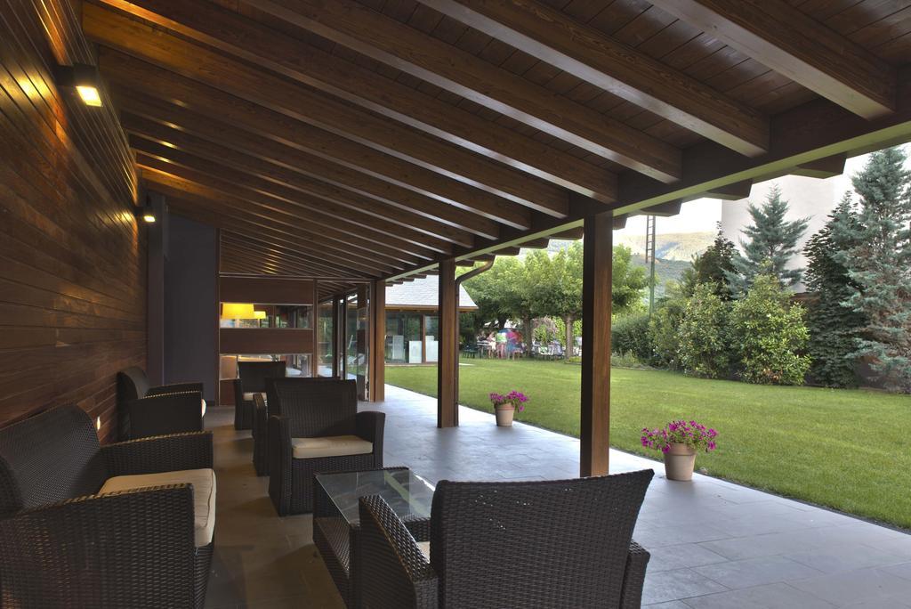 Hotel Restaurant Pessets & Spa Σορτ Εξωτερικό φωτογραφία