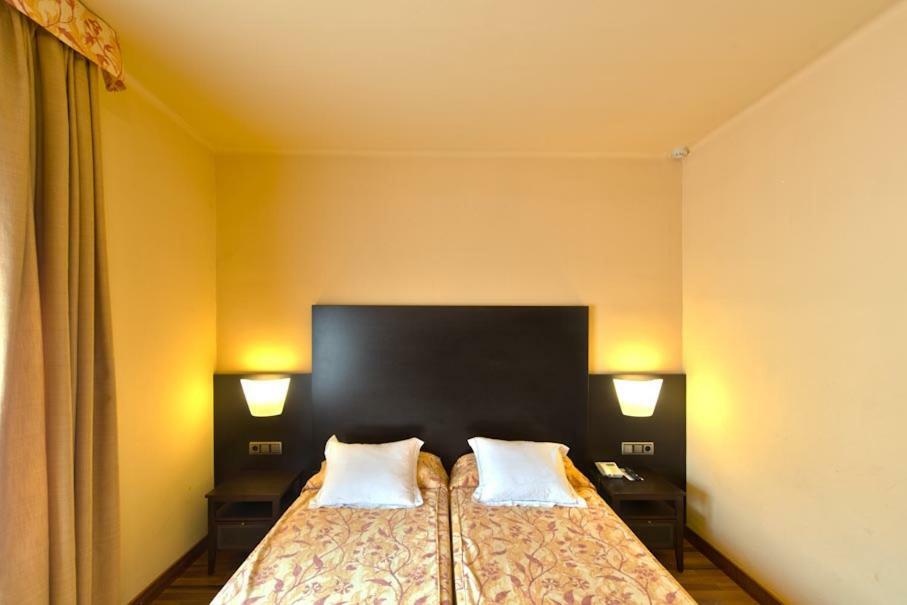 Hotel Restaurant Pessets & Spa Σορτ Εξωτερικό φωτογραφία